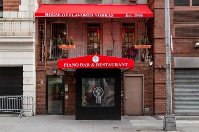 Celebrities from Nicole Kidman to Mel Brooks have dined at Russian Samovar in the Theater District, which offers 28 flavors of vodka and a piano bar every night. Photo: Danny Perez