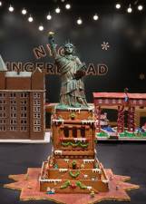 Chef and food stylist César Aldrete and preschool teacher Ricky Rotandi won the prize for ”Best Borough Spirit: Manhattan” for their nearly three-foot-high, 24-pound model of the Statue of Liberty.