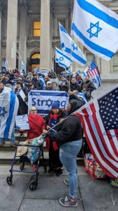 About 200 protestors gathered on the steps of the Department of Education HQ on Chambers Street, calling on Chancellor David Banks to do more to confront anti-Semitism in public schools. Banks had delivered his own address on the topic only days earlier. Photo: Brian Berger