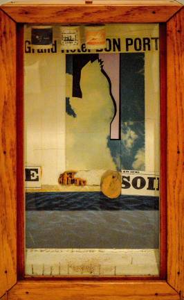 Joseph Cornell, &quot;Grand Hotel Bon Port&quot;&#xa0;(late 1950s). Photo: Adel Gorgy
