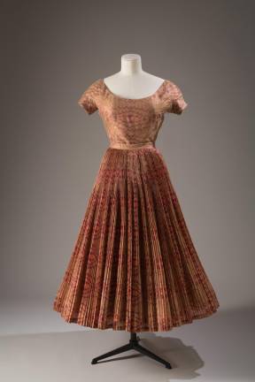 Christian Dior, dress, spring 1951, France. The Museum at FIT, 68.143.20.