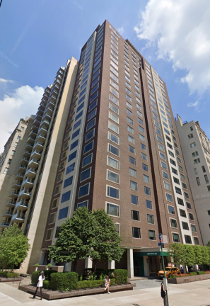 The project would replace a building erected by Spitzer’s father in the 20th century.