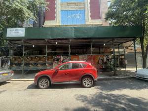 605 East 9th Street Scaffolding