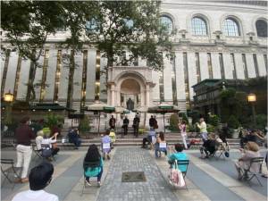 American Symphony Orchestra musicians will be presenting free concerts at Bryant Park’s Fountain Terrace and 34th St. Herald Square Plaza in May. Photo courtesy American Symphony Orchestra
