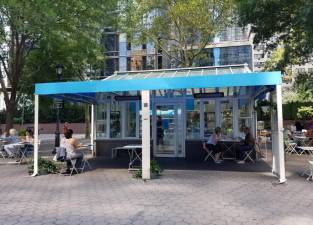 The existing café in Dag Hammarskjold Plaza. Photo courtesy of NYC Parks