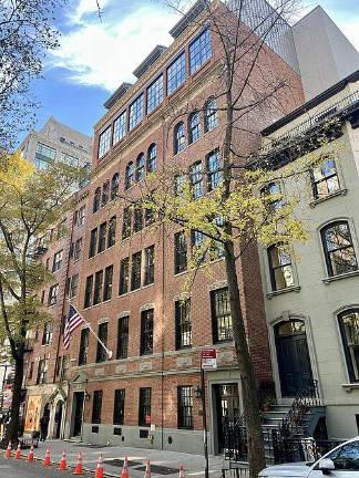 A pickleball program is coming to the five boroughs, with the Allen-Stevenson School on E. 78th St. serving as one of the first Manhattan test cases.