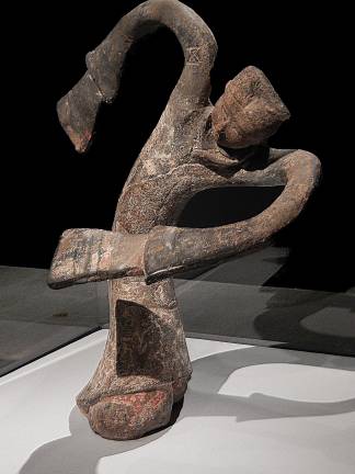 A dancer from the Western Han dynasty (206 B.C.&#x2013;A.D. 9) was meant to provide merriment in the afterlife. Photo: Adel Gorgy