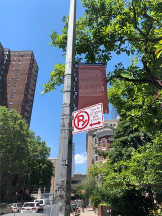 Sign marking Lamartine place as a historical site.