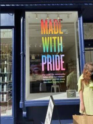 Beautycounter store window. Photo: Darya Foroohar