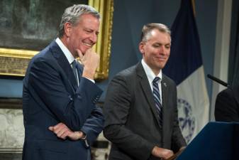 Mayor Bill de Blasio announcing that Dermot Shea (right) will be next Commissioner of the New York Police Department, at City Hall on November 4, 2019.