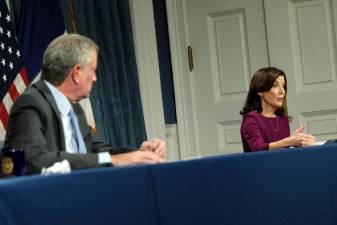 Mayor Bill de Blasio and Governor Hochul hold a joint press conference to update New Yorkers on the Omicron variant. City Hall, Thursday, December 2, 2021. Photo: Ed Reed/Mayoral Photography Office