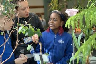 Utilizing outdoor spaces. Photo courtesy of Pine Street Middle School