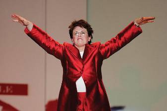 Billie Jean King models the Heart Truth Red Dress, part of a federal campaign to raise awareness of heart disease and stroke among women, during Fashion Week in New York in 2007.