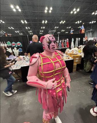 Professional cosplayer Dime Glass is dressed up as Spice Girl from “JoJo’s Bizarre Adventure.”