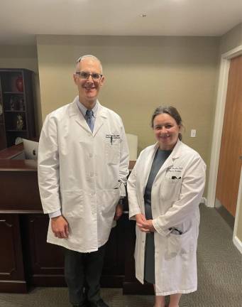 Alan Perlman, M.D. (left) and Stephanie Donahue, NP (right) of the Rogosin Institute. Photo courtesy of the Rogosin Institute