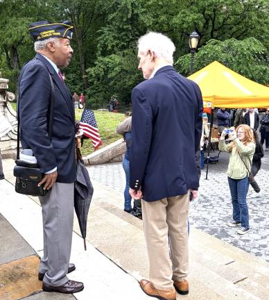 Memorial Day wreath laying cermemony at Soldiers &amp; Sailors Monument, a veteran talks afterwards.