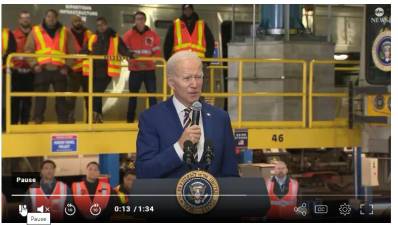 President Joe Biden landed in Manhattan to announce a nearly $300 million grant to jump start the Hudson Gateway project to build two new tunnels beneath the Hudson for rail traffic. Photo: ABC News