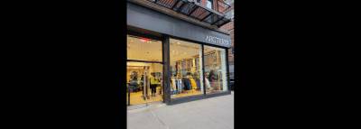 Five thieves entered the high end men’s clothing store on Columbus Ave., allegedly grabbed five Gore-Tek parkas and made their get away in a white BMW.