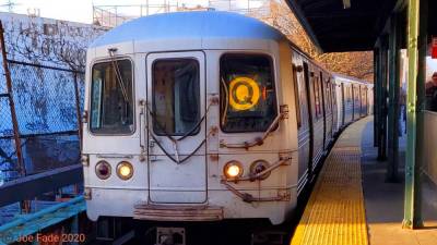 The theft occurred on a northbound Q train at 34th Street. Photo: Wikimedia Commons.