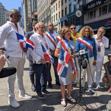 Governor Hochul and other dignitaries at the Dominican Day Parade.