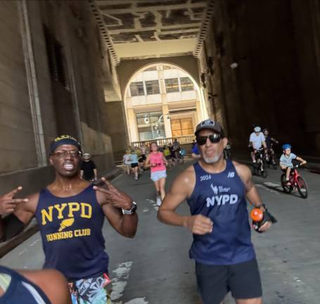 NYPD Running Club heading north under Grand Central Station.