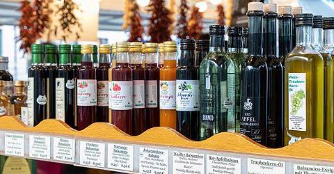 Vinegar is Fat and Salt Free and Is an Unsung Dietary Hero