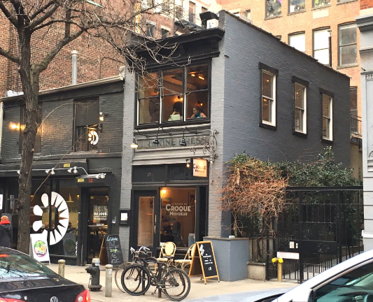 17 East 13th Street. Photo: https://ephemeralnewyork.wordpress.com/tag/17-east-13th-street/