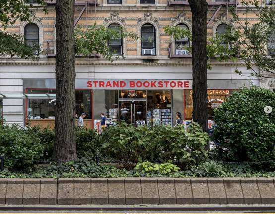 The latest Upper West Side Strand Bookstore at 2020 Broadway.
