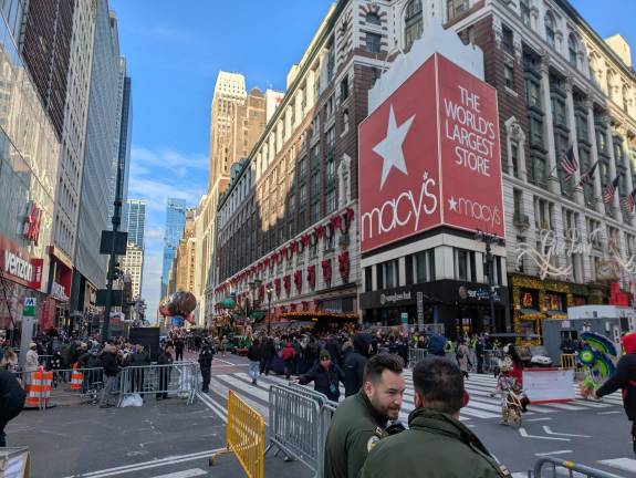 The scene outside Macy’s at the 2025 Thanksgiving Day Parade.