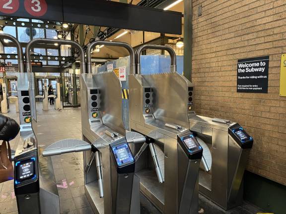 Over 60% of 472 subway stations now MTA fare gate blocking enhancements