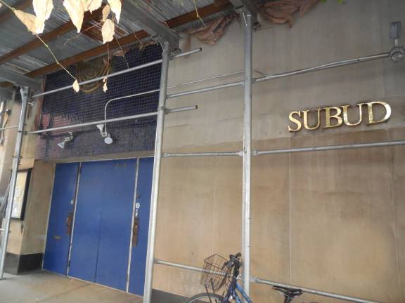 The former Fur Center Synagogue on West 29th Street, now the Subud Chelsea Center. Photo: Raanan Geberer