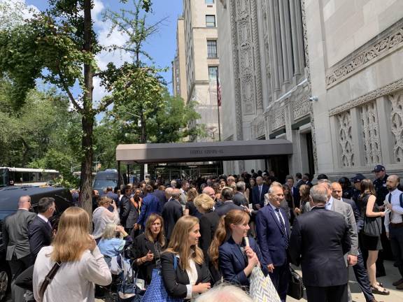 Hundreds turned out for a memorial service for former district attorney Robert Morgenthau, who died at age 99.