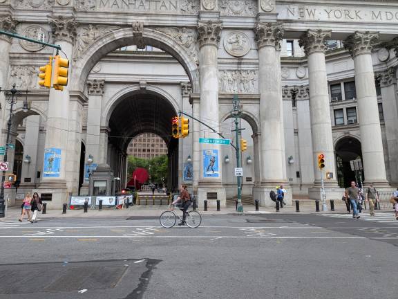 Gabriel Nacato was killed approximately here on Centre Street near Chambers. The view is looking east through the Municipal Building arches to 1 Police Plaza.