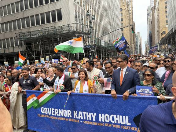 India Day Parade thrills many thousands along Madison Avenue, including Governor Kathy Hochul.