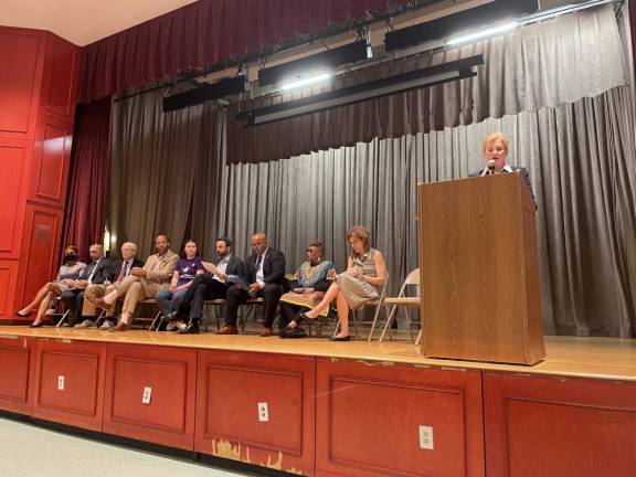 Speakers included Rep. Carolyn Maloney, Council Members Julie Menin and Keith Powers, Mayor Eric Adams’ Chief of Staff Frank Carone and others. Photo: Abigail Gruskin