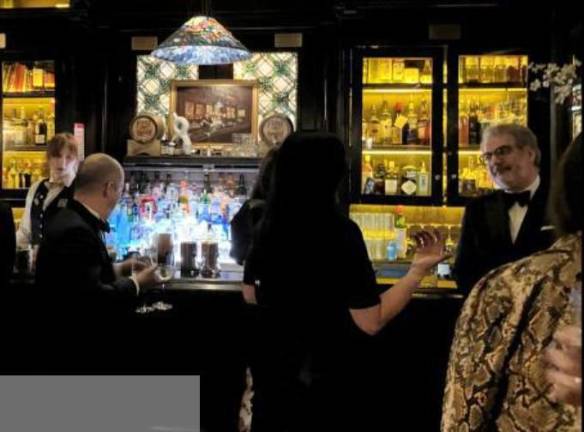 The black-tie crowd gathered in the NAC’s historic Donald MacDonald glass-ceilinged bar after the ceremony.