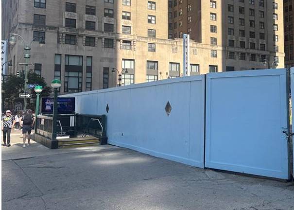Vornado is seeking a zoning change in order to incorporate the subway entrance near the northeast corner of W. 34th St. and Eighth Ave. (above left) into the base of a new office tower it seeks to erect at 484 Eighth Ave.