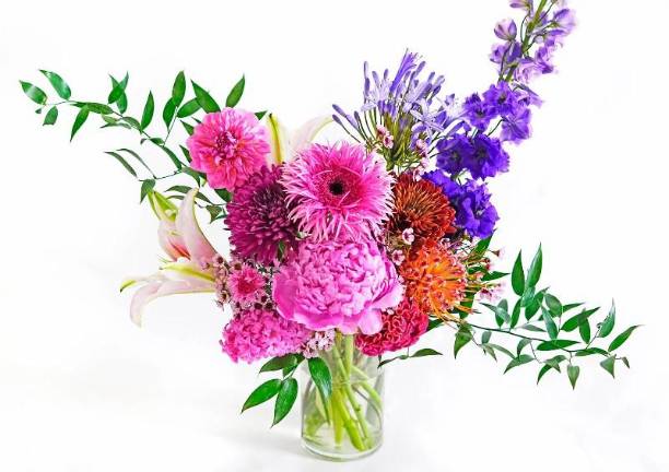 While the color and type of flowers can vary week to week, the Botanical Brothers strive to offer a similar-size bouquet each week, so one good vase should be all you need..