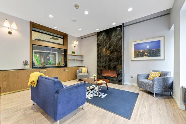 The New Jewish Home’s lobby.