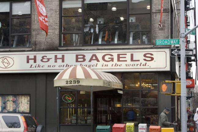 The original H &amp; H Bagels store on Broadway and West 80th Street in 2009. Photo: Mdineenwob via Wikimedia
