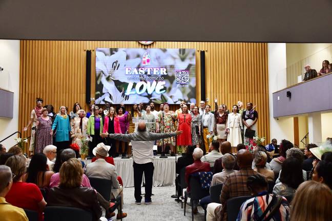 The new sanctuary of Middle Collegiate Church opened for services on Easter Sunday, April 20, four and a half year after fire destroyed the main church on Second Avenue.