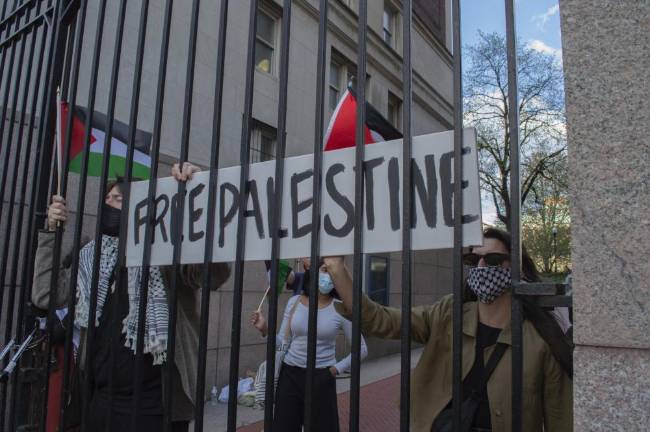 Protesters from within campus display their message. (Photo: Andrew McDonald).