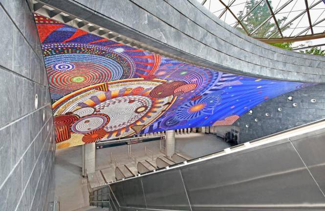 “Funktional Vibrations” © Xenobia Bailey, 2015, NYCT 34th Street–Hudson Yards Station. Commissioned by Metropolitan Transportation Authority Arts &amp; Design. Photo: Rob Wilson