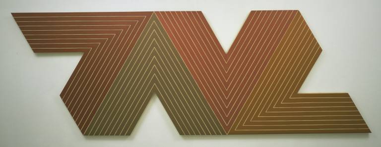 Frank Stella, Empress of India, 1965. Metallic powder in polymer emulsion on canvas. 77 x 224 in. (195.6 x 569 cm). The Museum of Modern Art, New York; gift of S. I. Newhouse, Jr. &#xa9; 2015 Frank Stella/Artists Rights Society (ARS), New York. Digital Image &#xa9; The Museum of Modern Art/Licensed by SCALA / Art Resource, NY.