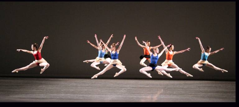 New York City Ballet in Robbins&#x2019; &#x201c;Glass Pieces&#x201d; (1983), a dance in three parts, with music by Philip Glass. It captures the rhythm of the city. Photo: Costas Cacaroukas. Jerome Robbins Dance Division, The New York Public Library for the Performing Arts