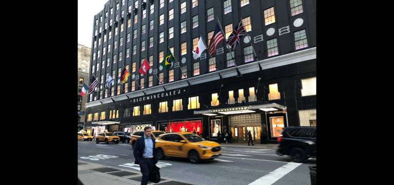 Bloomingdale’s 1930 Art Deco façade addition on Lexington Avenue beckons world travelers.