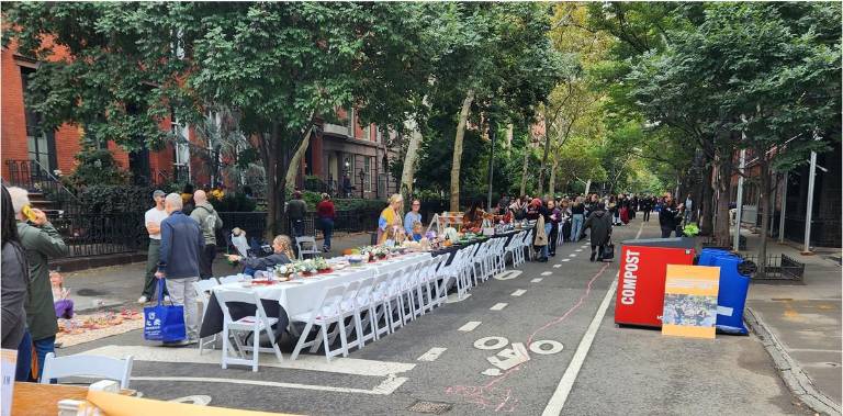 The Longest Table in Chelsea doubled in size, drawing 2,000 participants this year.