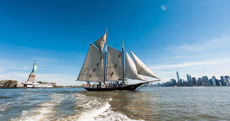 seaport museum via southstreetseaportmuseum.org