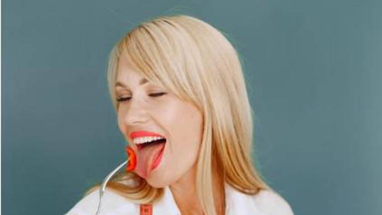 If she was in Europe in the 16th and 17th centuries, she would not dare eat that tomato which was given the feared nickname “poison apple.” In the modern era, not only is it revered as as a tasty and versatile food, the tomato has serious and newly discovered health benefits.